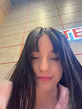 Lilonok - play with my virgin pussy