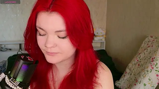 Baby__Fox - flash my tits