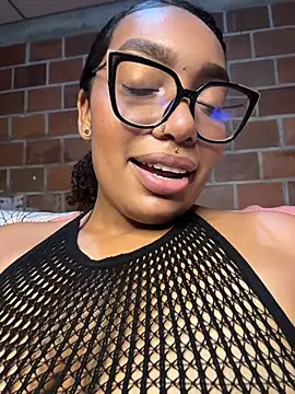 _Piel_Canela - fuck me hard with my fuckmachine