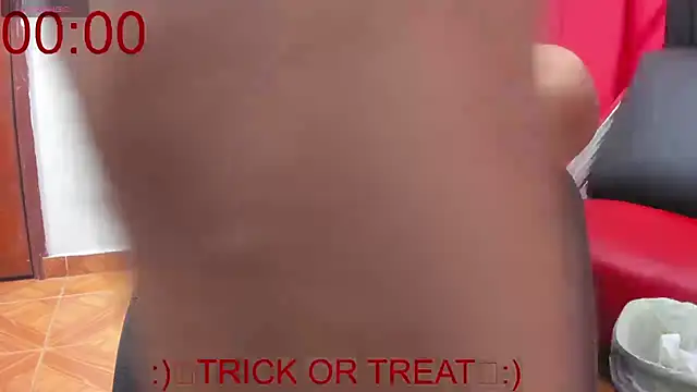 In_my_room_anything_goes - DEEPTHROAT ALL IN THE WAY 1 MIN