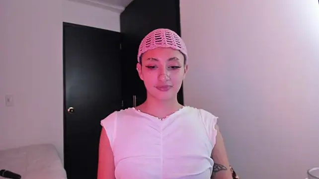 Xreeeeviz - naked on the balcony