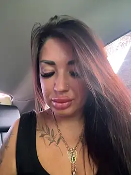 RuslanaXX - Make me squirt