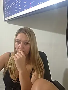 SassiSandra - a visit to a beauty salon