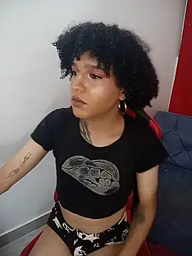 JOSSH_777 - To be left in just underwear