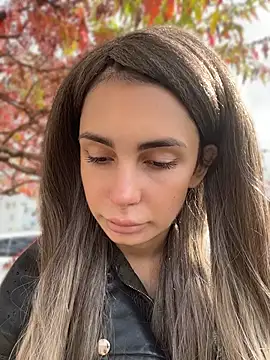 SandraCarter - Play with nipples in public