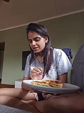 SelenaGomez26 - Make me have an orgasm