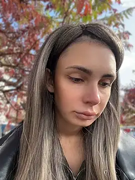 SandraCarter - Play with nipples in public