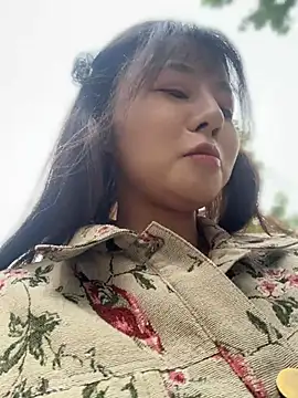 Bingbing6699 - 路边露全胸性感揉胸
