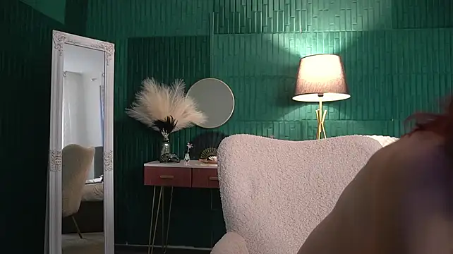 HaileyMoonn - play with my boobs