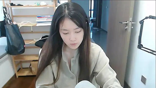 Mimi-cnbaby - ❤想换一个高清直播相机~~~⭐目标达成穿比基尼