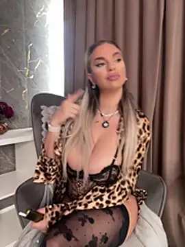 PearlPlenty - Tease this pussy more 💦🔥