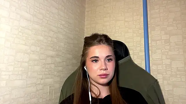 Miss_Blessnyth - last tip i send naked pisc in PM