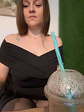 CrazyTori - Take off panties in cafe LT🎁