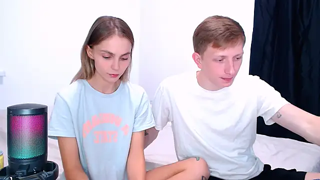 Juliaanddima - get naked
