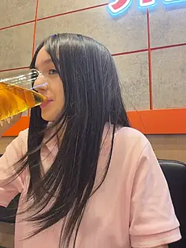 Lilonok - play with my virgin pussy