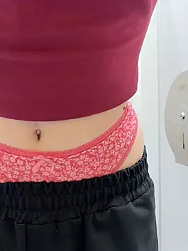 -MiaKitty - Wet finger rub between pussy lips🥵