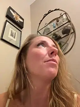 Prettymouthpeach - Fuck Kevin in 🎟️