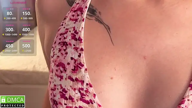 MelodyIreland - tease with my top