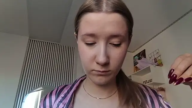 MerrileeReisser - 💖Air kiss💖