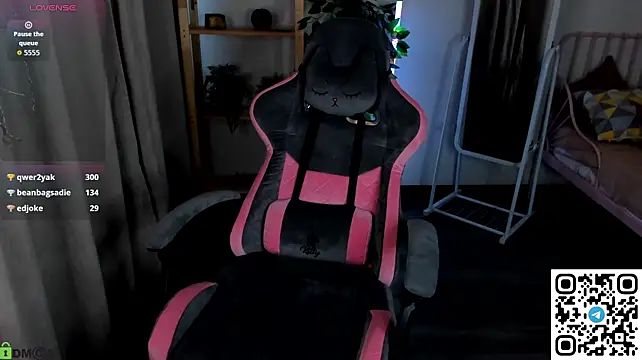 Necucuby - up hands shake boobs + tongue out