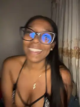 Chell_iivy - Flash pussy