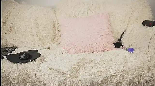 MissNaughtyClass - DOMI X 2 MINUTES 👿💦