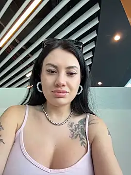 Wet__Bunny - Squirt in public*last tip get 🎁