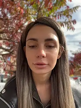 SandraCarter - Play with nipples in public