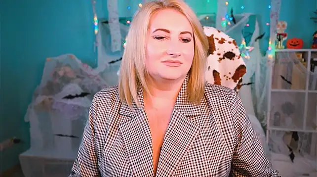 VictoriaDaniel - New hairstyle😍