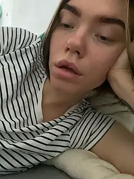 Lisaaa_Alisa - Naked