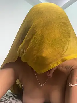 Miss_sarika76 - Boobs oil show