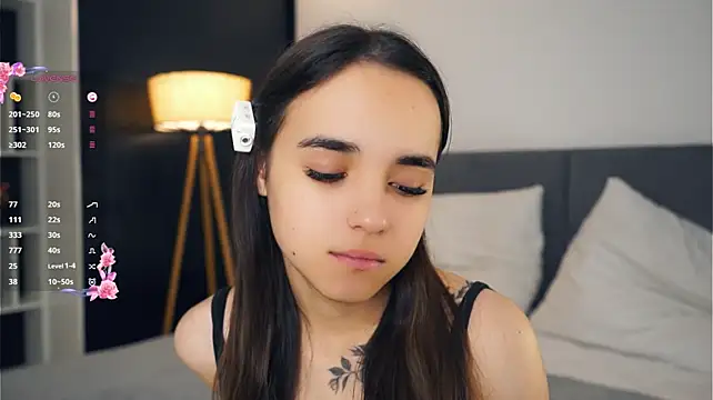 CourtneyBasbas - Squeeze my boobs and take off my short
