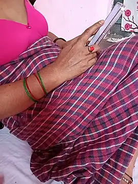 Poojasexy71