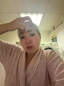 LauraStarr - show boobs and play🍒