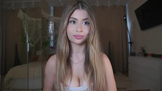GeorginaHarn - Lick my finger slowly, staring at you