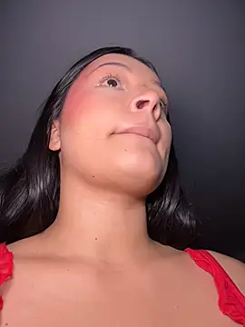 Lola_sweeet18 - stick fingers in pussy