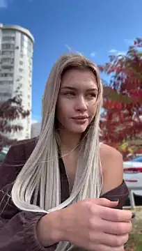 KikiWatson - Show color panties in public 🙈🖤