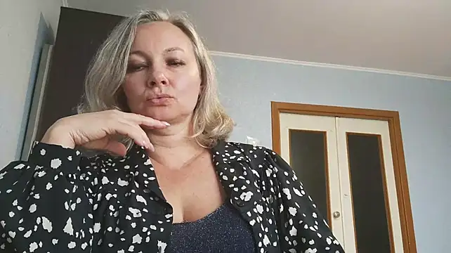 EdithManning - take off bra