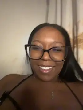 Chell_iivy - Flash pussy