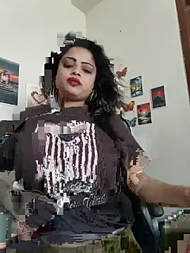 Pinky-2 - Oiling My Sexy Pussy Hole