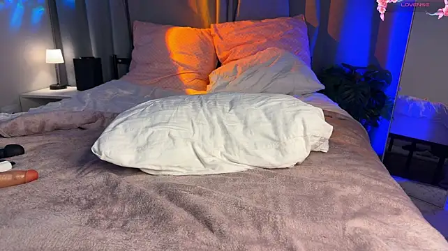 MarryLexxx - PUT DOMI INSIDE MY PUSSY