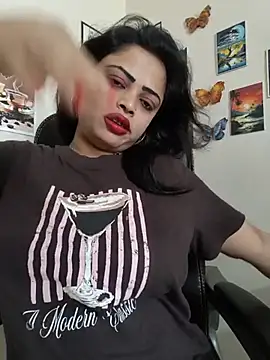 Pinky-2 - Oiling My Sexy Pussy Hole
