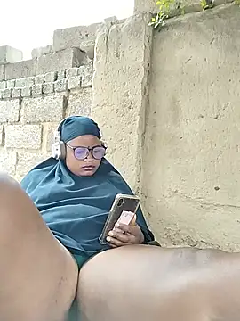 JuicyHoney_01 - Erotic dance