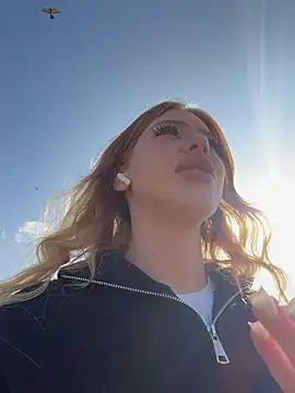 Jean_Graay - flash my sweet naked tits