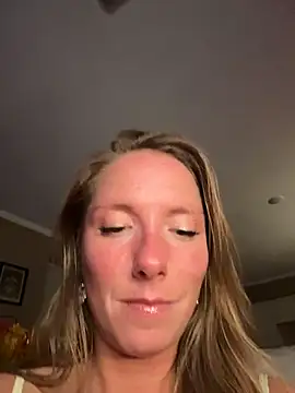 Prettymouthpeach - Fuck Kevin in 🎟️