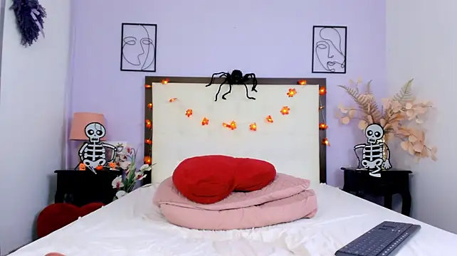 Evelissee - play pussy