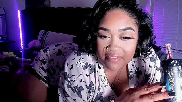 Lovelyzylah