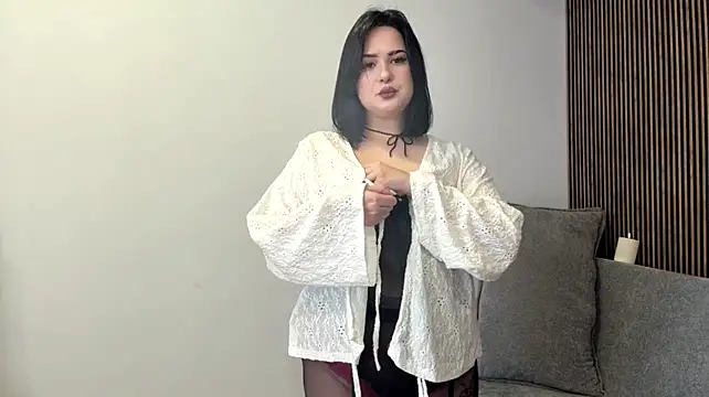 Ember_Nyx - Make My First Day ❤️😜😳