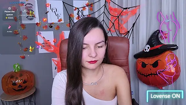JasmineAsha - Pick up the whip and spank me.