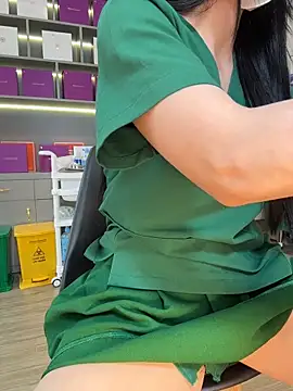 Secretly_masturbating - made me reach climax at the clinic